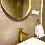 černý Leknín 3*
