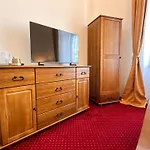 Penzion černý Leknín 3*