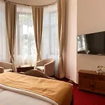 černý Leknín Penzion Tábor
