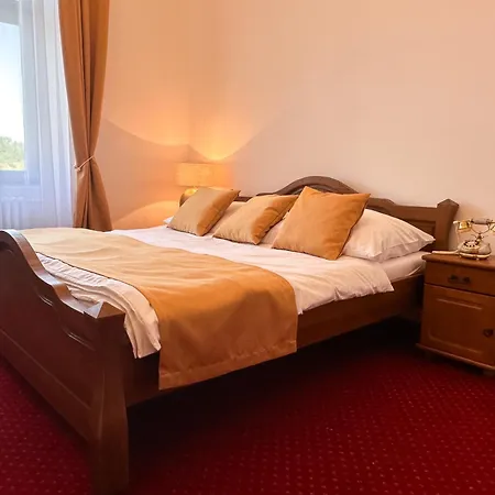 Gasthof Cerny Leknin Tábor