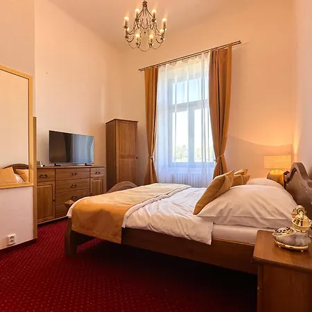 Gasthof Cerny Leknin Tábor